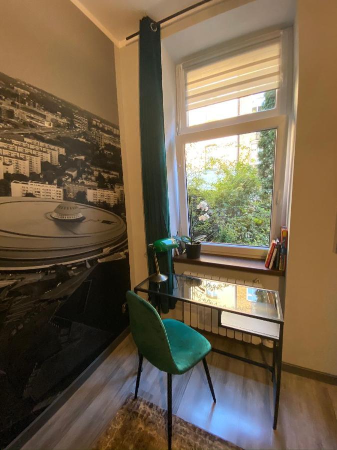 Apartament Czarne Zloto カトヴィツェ エクステリア 写真