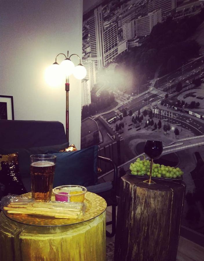 Apartament Czarne Zloto カトヴィツェ エクステリア 写真