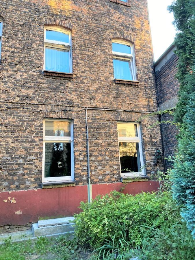 Apartament Czarne Zloto カトヴィツェ エクステリア 写真